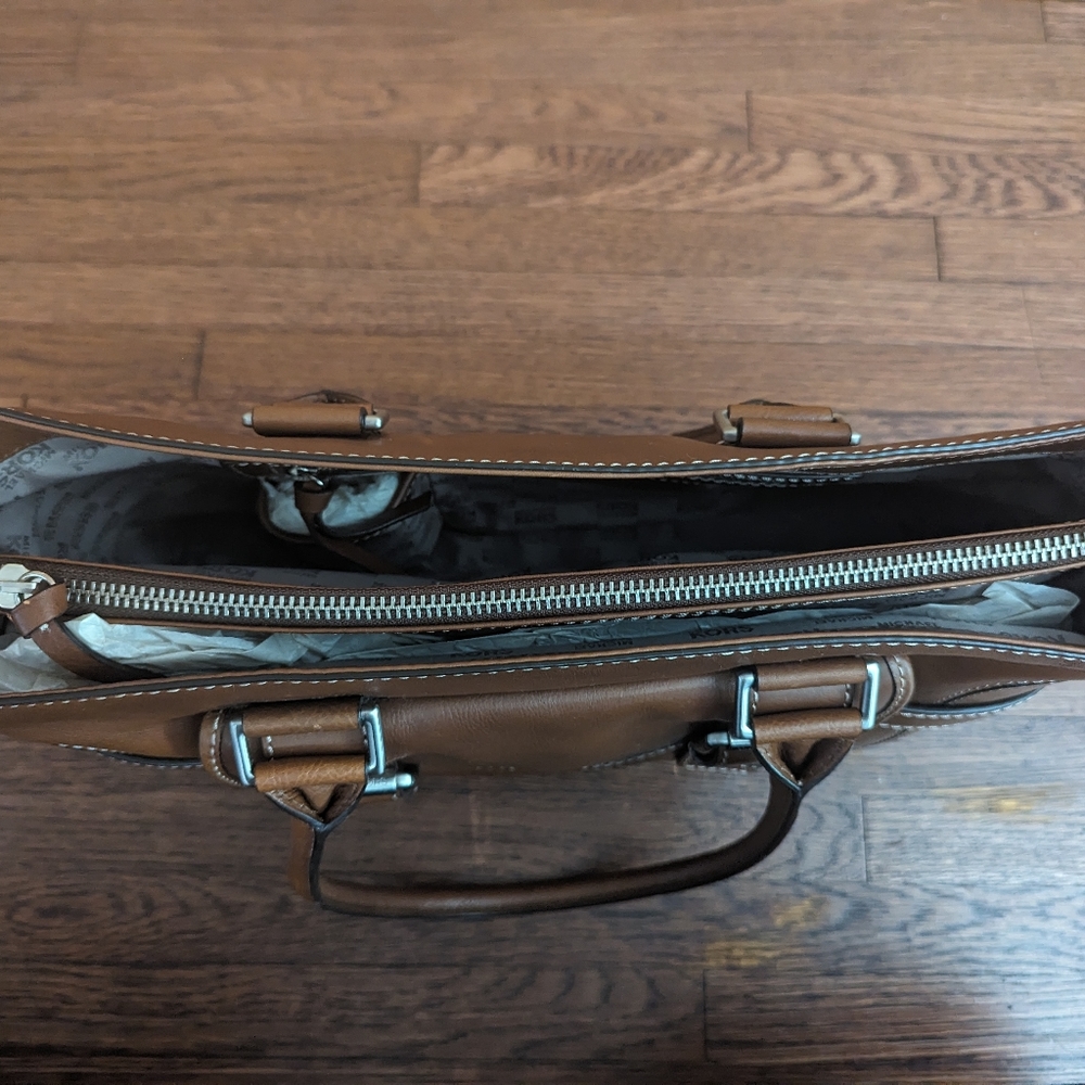 NWOT Michael Kors Brookville Black Leather Satchel Handbag Vintage - Picture 2 of 8